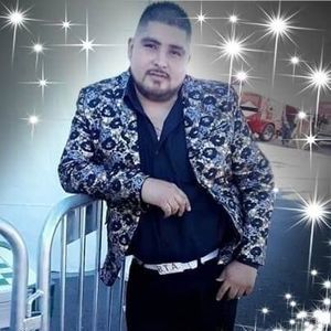 Meet your Posher, Luis